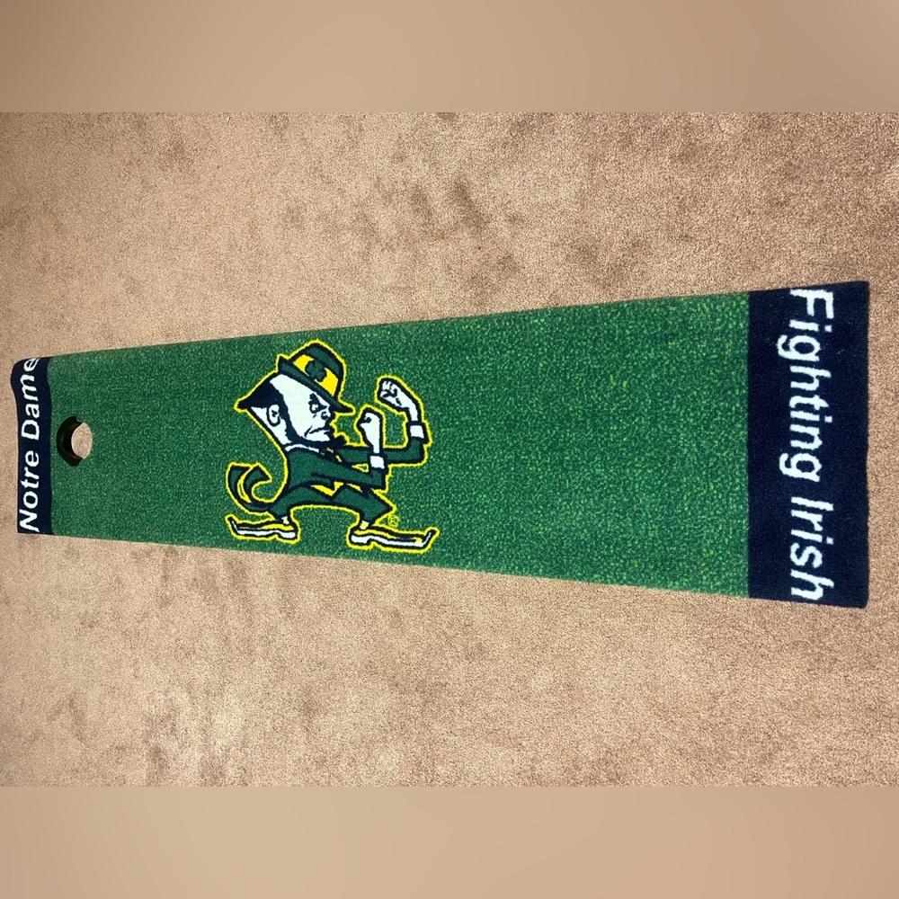 Indoor Putting Green